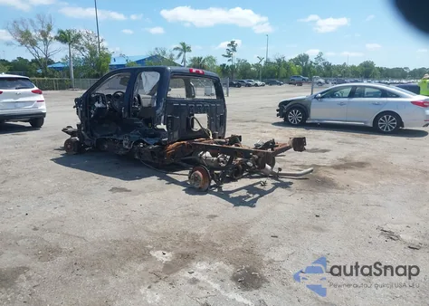 2014 Chevrolet Silverado 1500 z USA, uszkodzony, nr VIN 1GCVKSEC1EZ214688